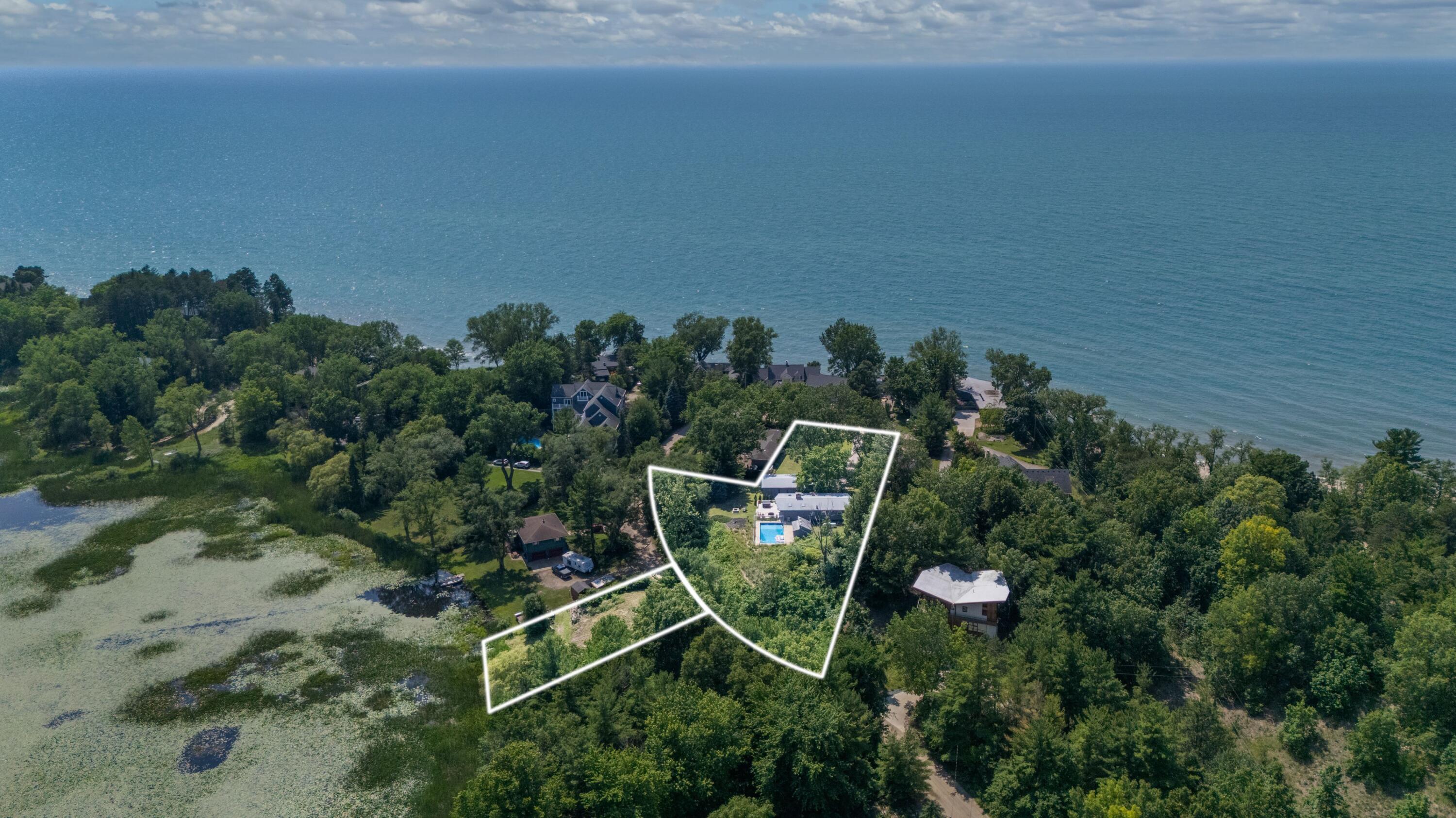 5501 Sunset Path Stevensville, MI 49127 - Photo 47 of 87 03DJI_20260707041333_0020_D-Edit