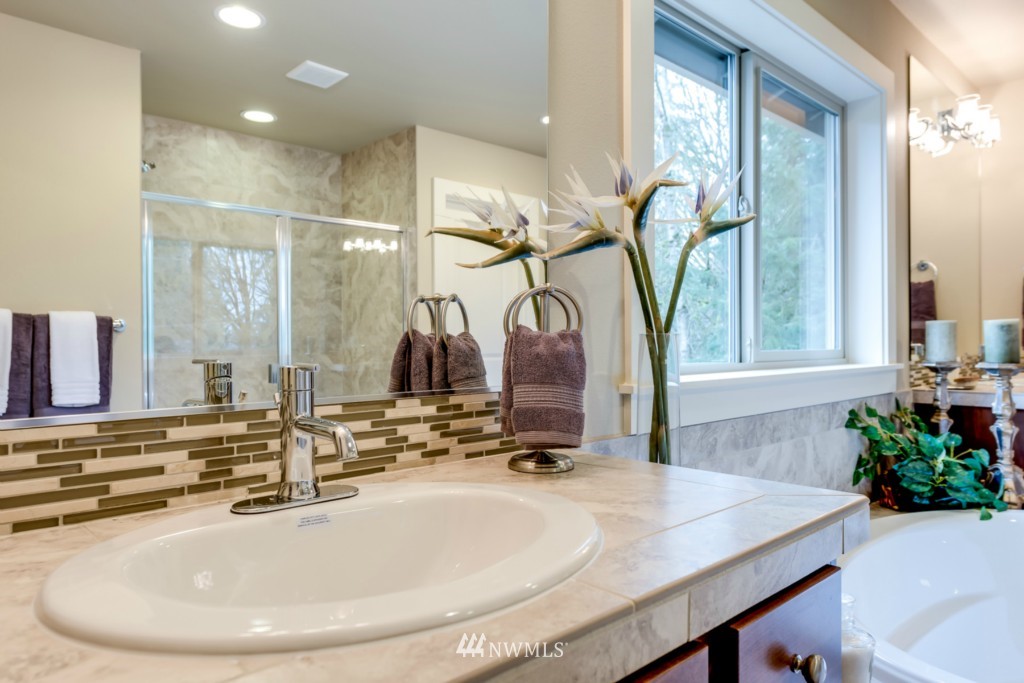 21928 37th Avenue Southeast Bothell, WA 98021 - Photo 18 of 21