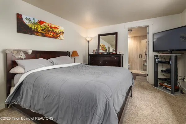 $1,429,500 | 1655 J-W Drive, Jackson, WY 83001