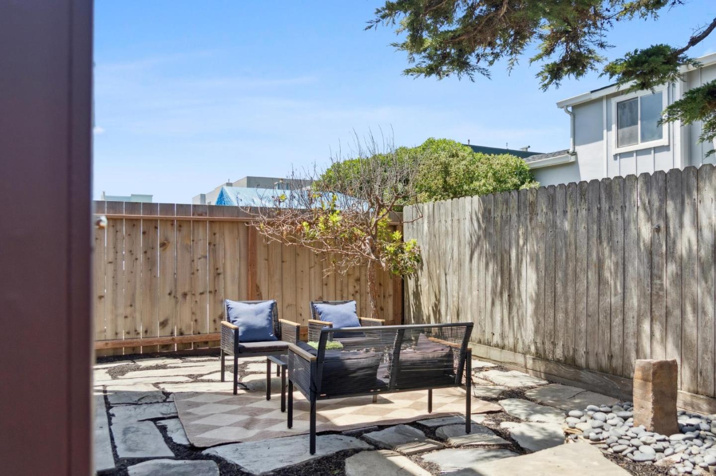 77 Montecito Avenue Pacifica, CA 94044 - Photo 22 of 23