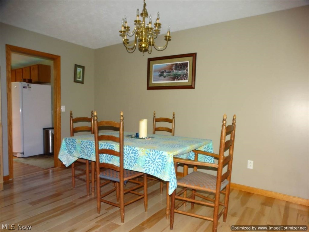 13085 Forest Road Burton, OH 44021 - Photo 8 of 26