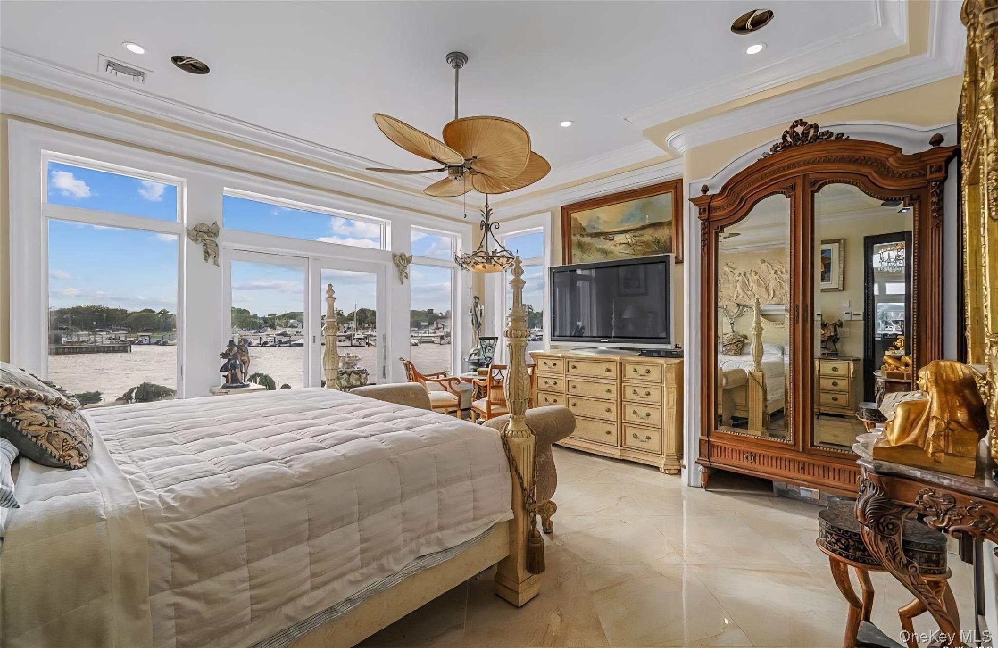 238 West Islip Road West Islip, NY 11795 - Photo 8 of 14