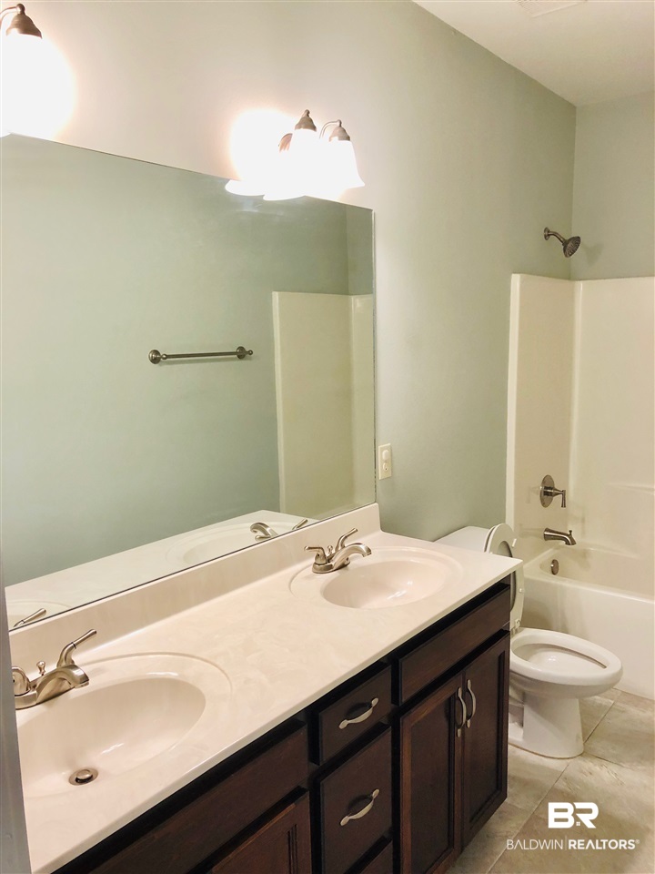 8629 Rosedown Lane Daphne, AL 36526 - Photo 14 of 24