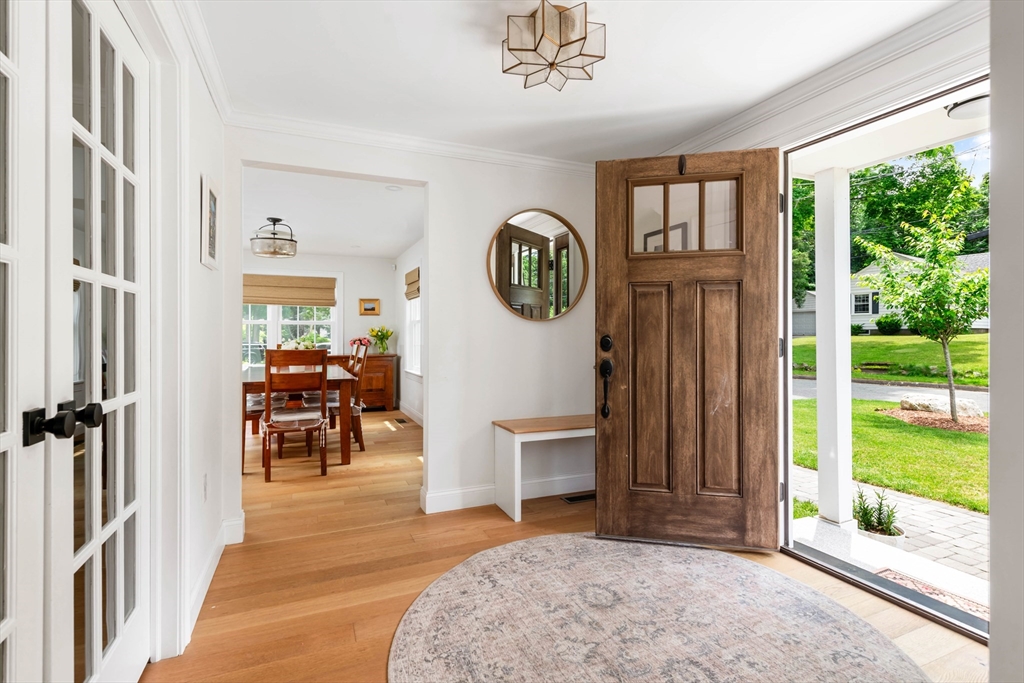 22 Homestead Road Lynnfield, MA 01940 - Photo 4 of 30