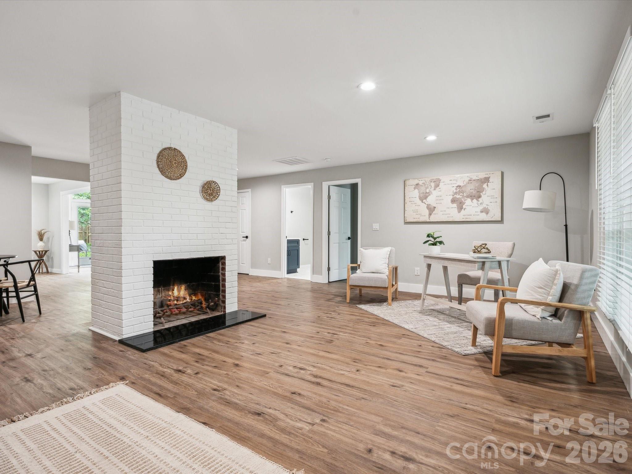 2000 Tyvola Road Charlotte, NC 28210 - Photo 6 of 32 Gallery Image 6