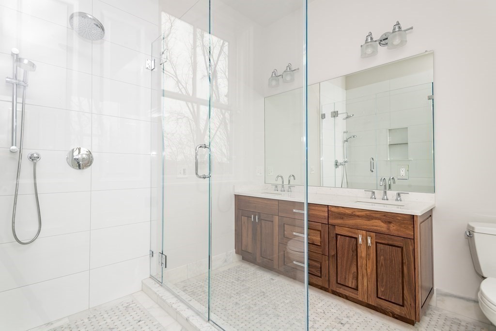 16 Everett Street, Unit 103 Boston, MA 02130 - Photo 5 of 11