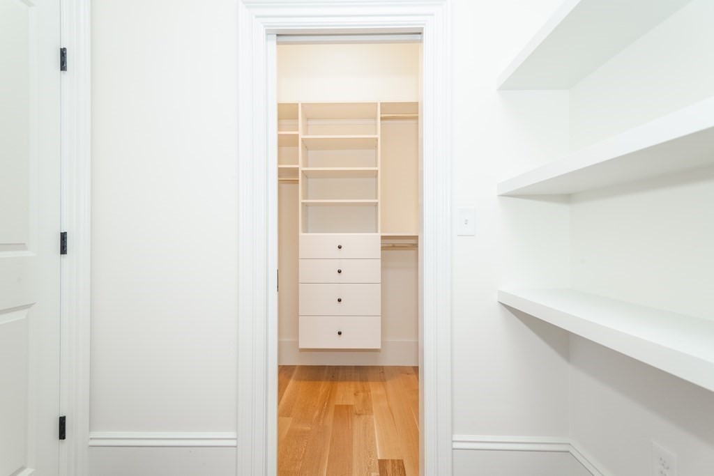 16 Everett Street, Unit 103 Boston, MA 02130 - Photo 8 of 11