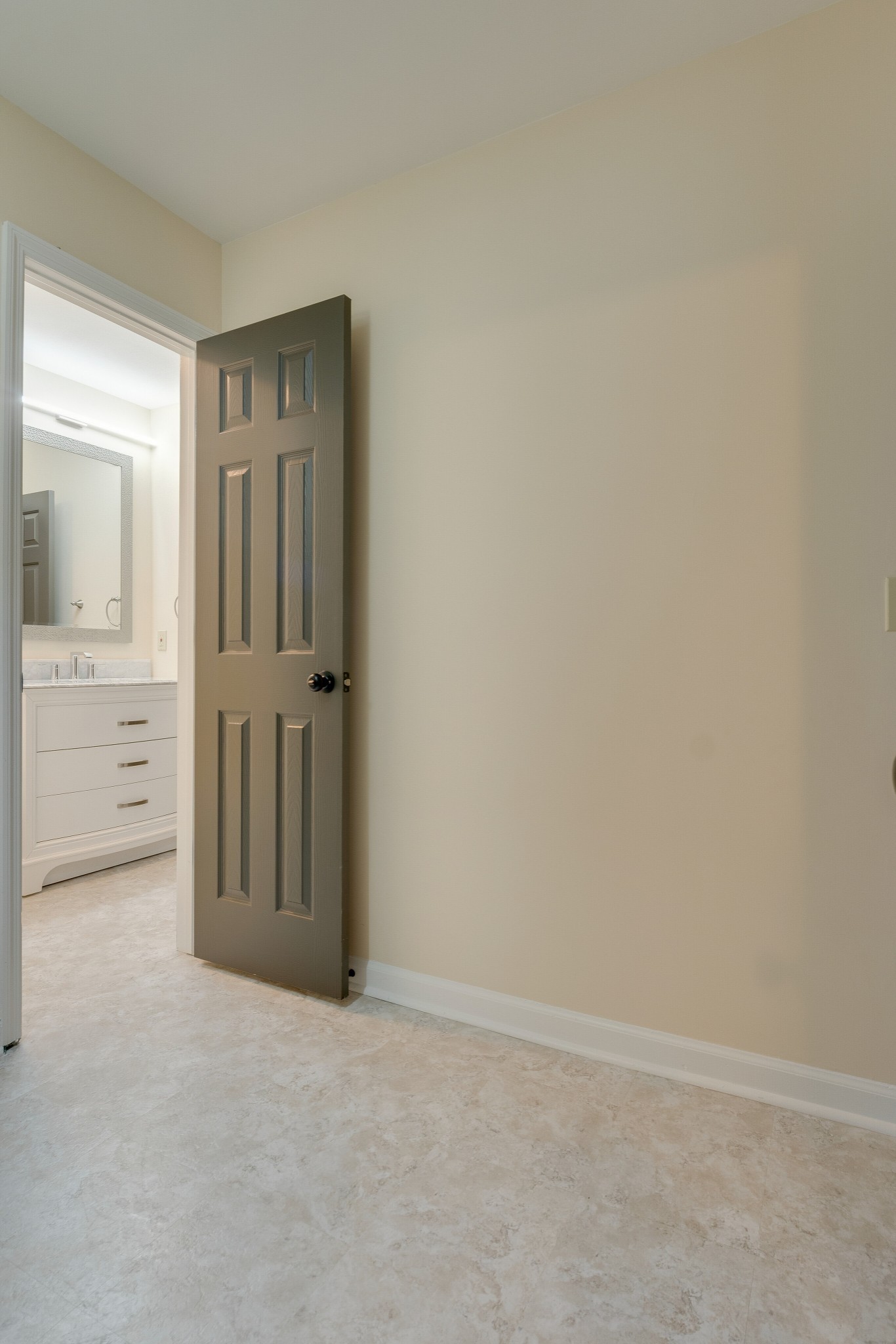 4001 Anderson Road, Unit U143 Nashville, TN 37217 - Photo 24 of 32 Gallery Image 24