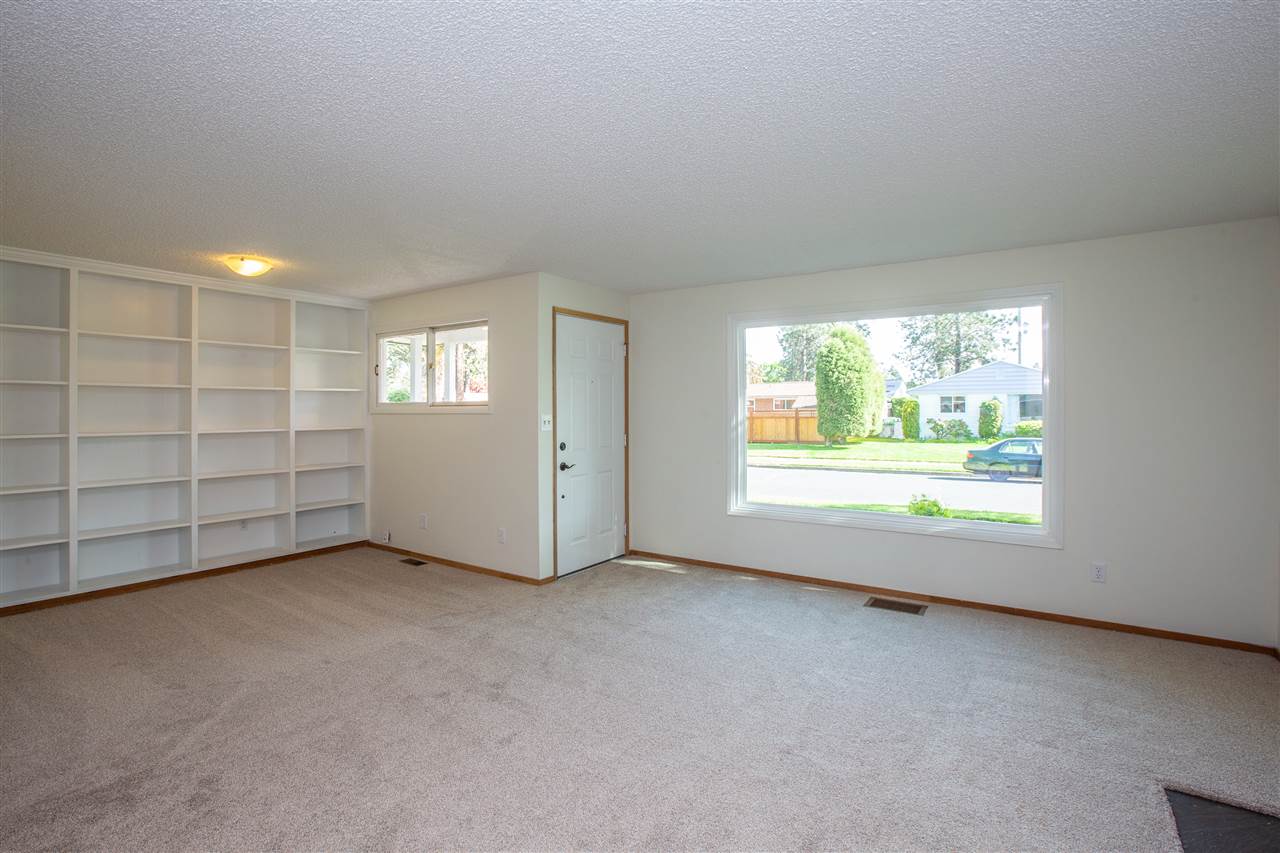 2934 West Decatur Avenue Spokane, WA 99205 - Photo 5 of 20 Gallery Image 5