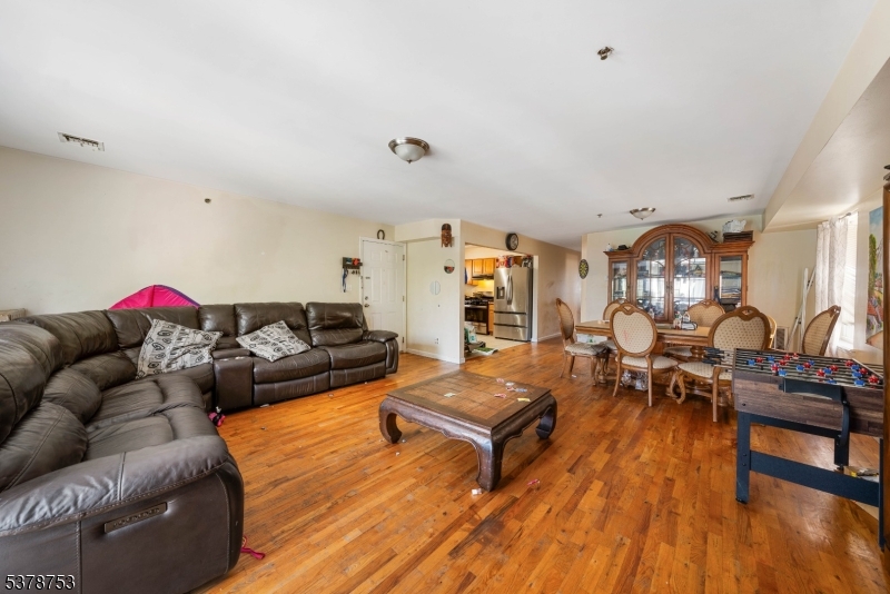 28 Branford Street, Unit 3 Newark, NJ 07114 - Photo 11 of 23