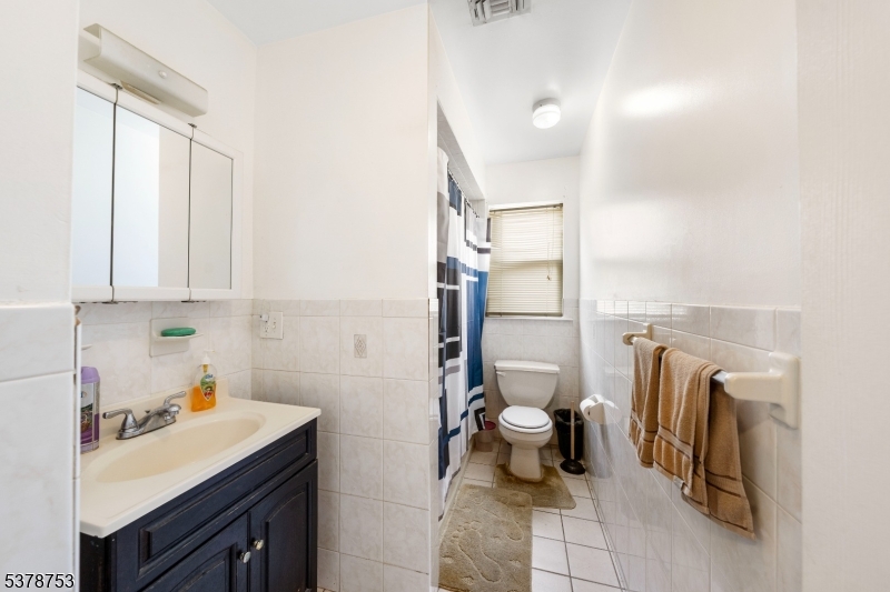 28 Branford Street, Unit 3 Newark, NJ 07114 - Photo 16 of 23