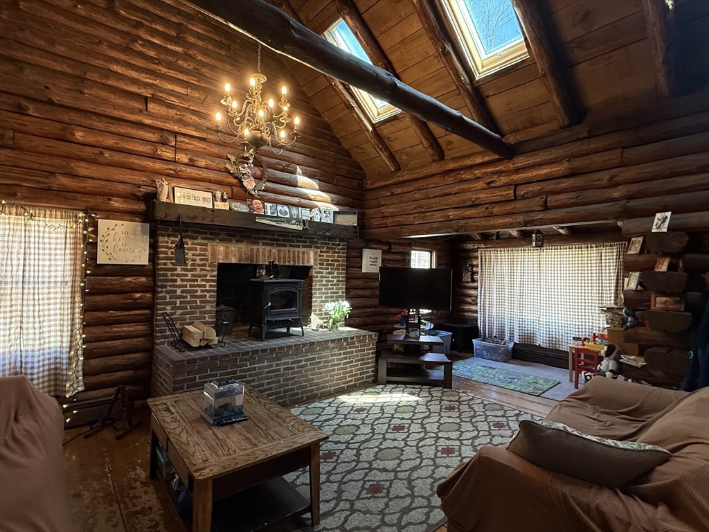 27 Morgan Road Hubbardston, MA 01452 - Photo 11 of 33 Gallery Image 11