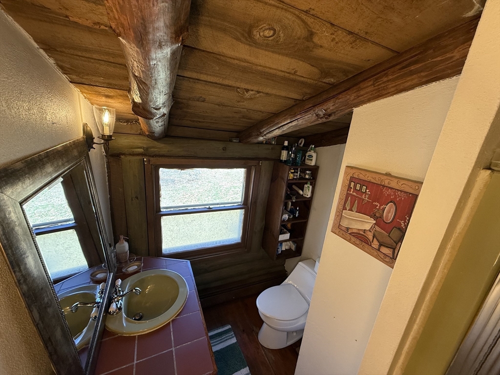 27 Morgan Road Hubbardston, MA 01452 - Photo 21 of 33 Gallery Image 21