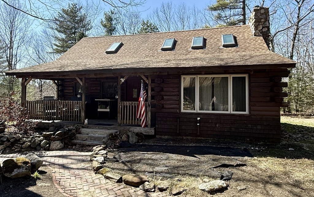 27 Morgan Road Hubbardston, MA 01452 - Photo 4 of 33 Gallery Image 4