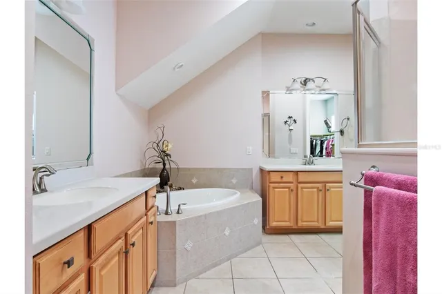 $590,000 | 9335 San Jose Boulevard, Howey-in-the-Hills, FL 34737