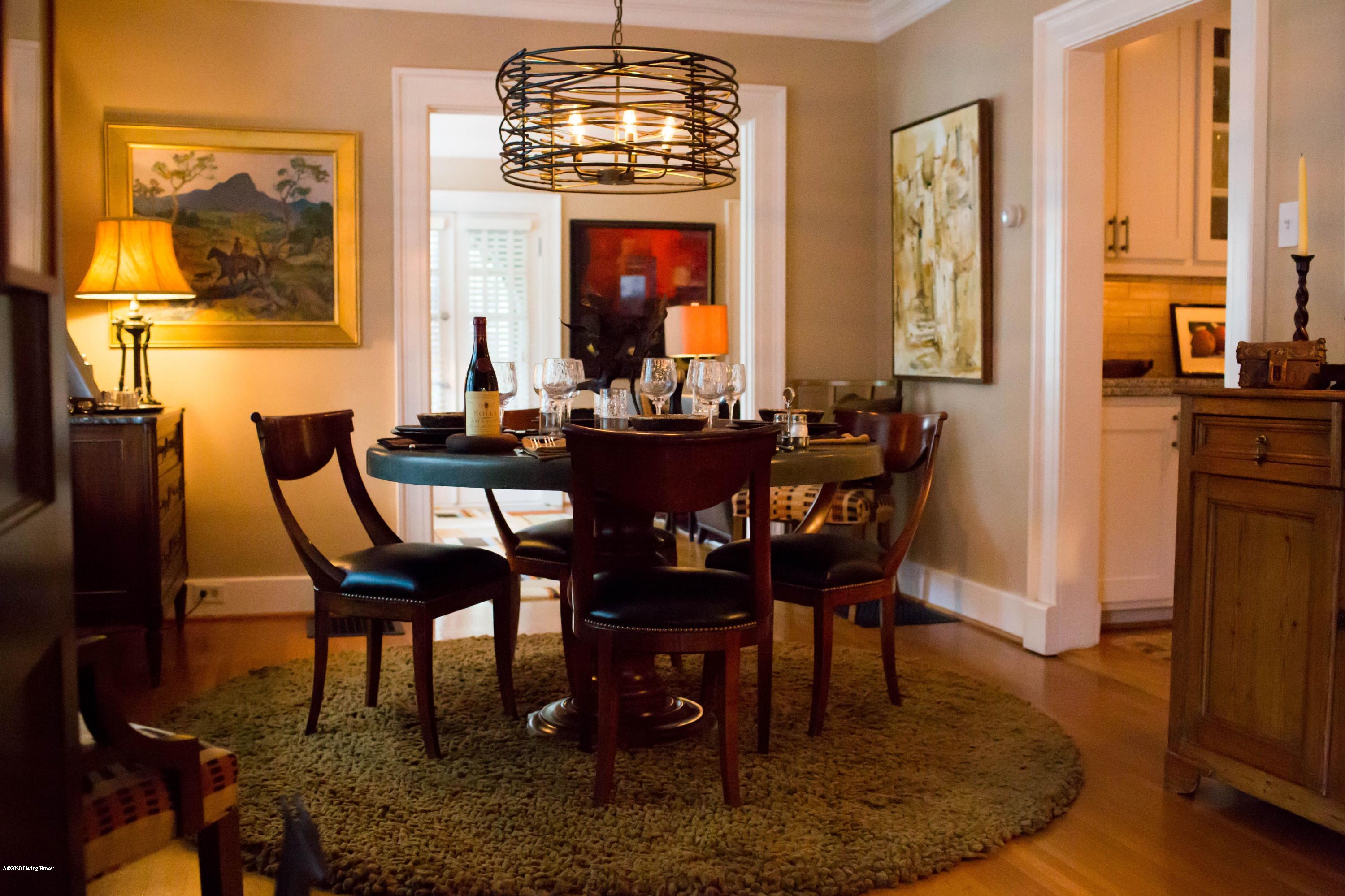 102 Valley Road Louisville, KY 40204 - Photo 8 of 31 Formal Dining Room