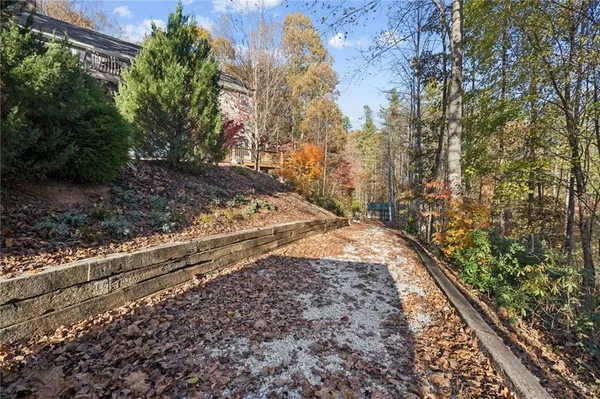 $595,000 | 174 Bell Colony Road, Dillard, GA 30537