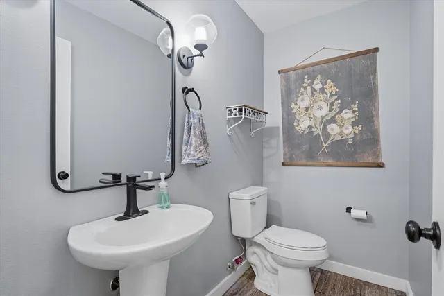 $499,000 | 11142 County Road 4103, Lindale, TX 75771