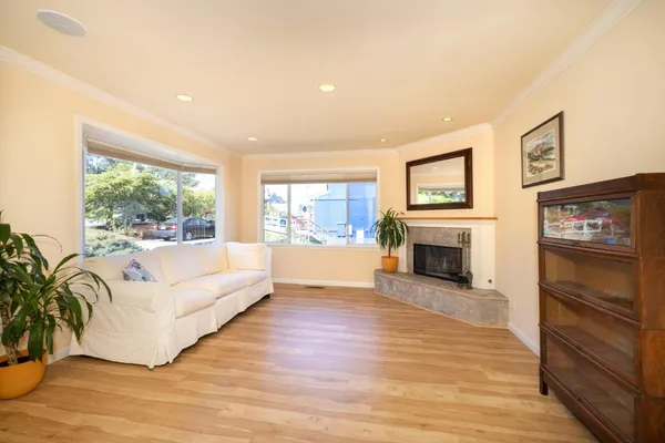 $1,475,000 | 551 4th Street, Montara, CA 94037