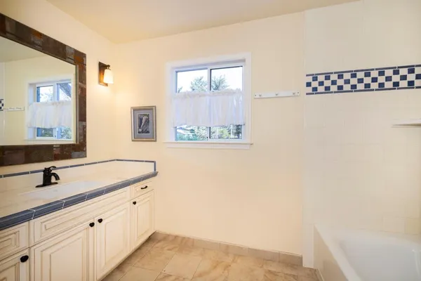 $1,475,000 | 551 4th Street, Montara, CA 94037