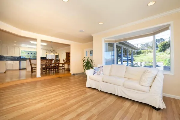 $1,475,000 | 551 4th Street, Montara, CA 94037