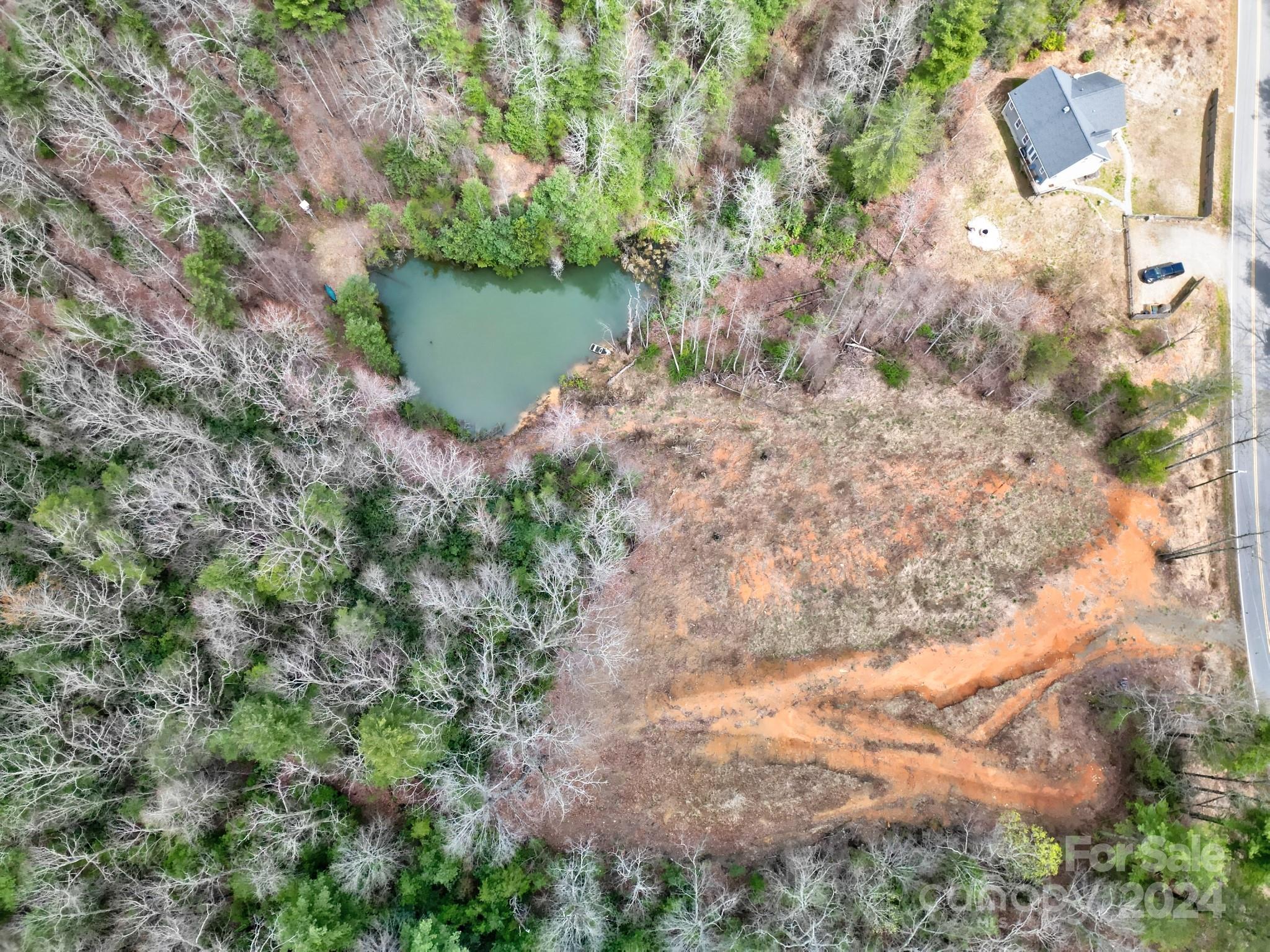 1679 Macedonia Road Saluda, NC 28773 - Photo 3 of 26 Gallery Image 3