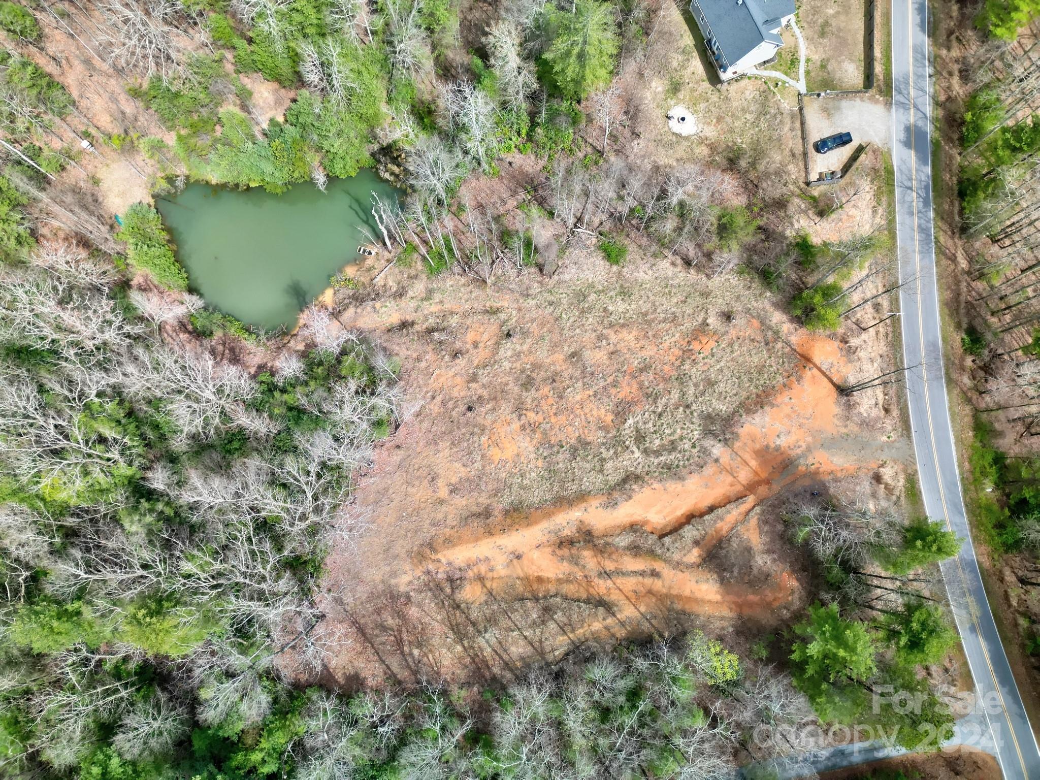 1679 Macedonia Road Saluda, NC 28773 - Photo 5 of 26 Gallery Image 5