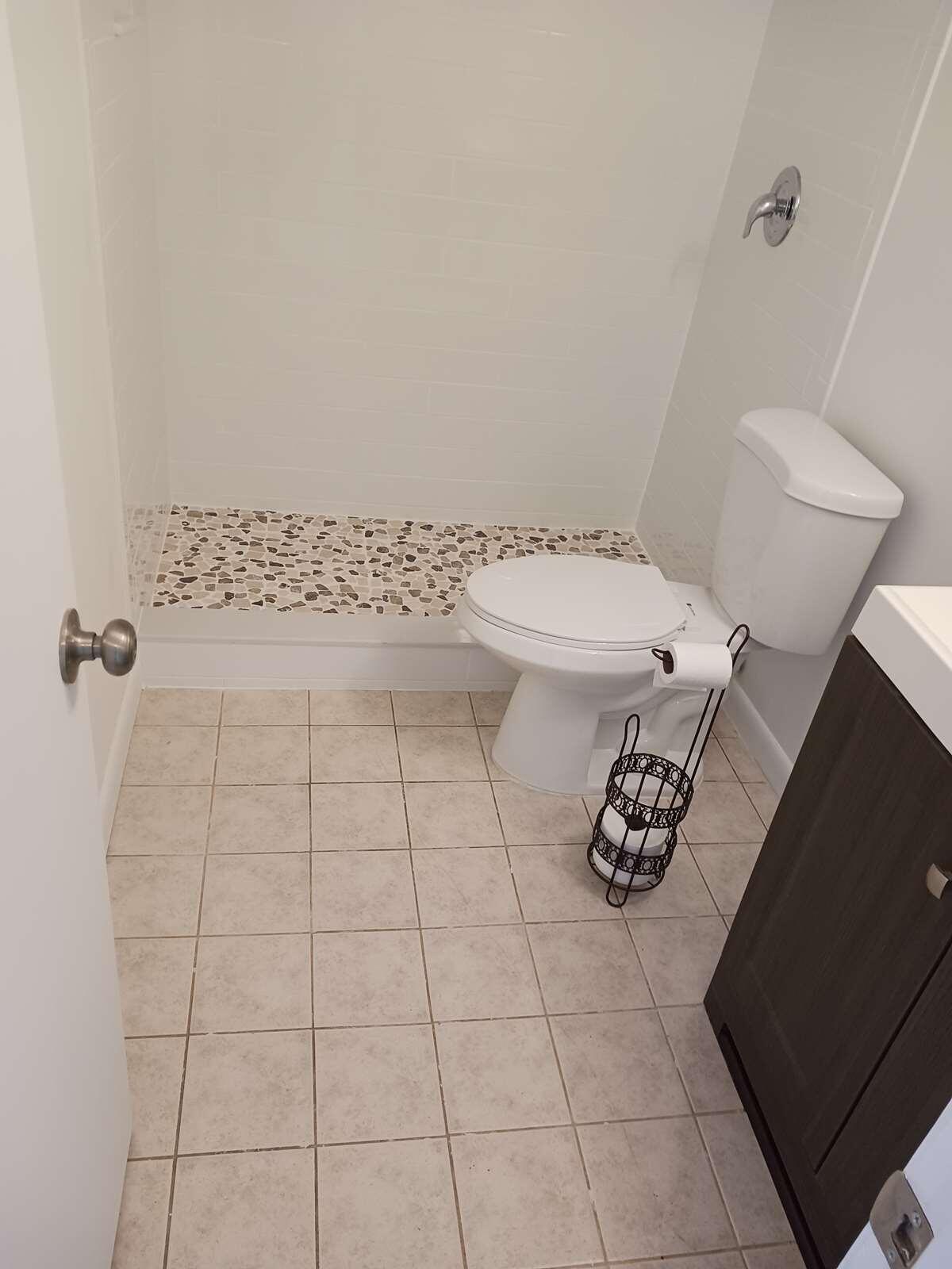 150 Pineview Road, Unit G4 Jupiter, FL 33469 - Photo 13 of 15 9874c808-cb3d-4ab9-af8b-bd8ae9148457