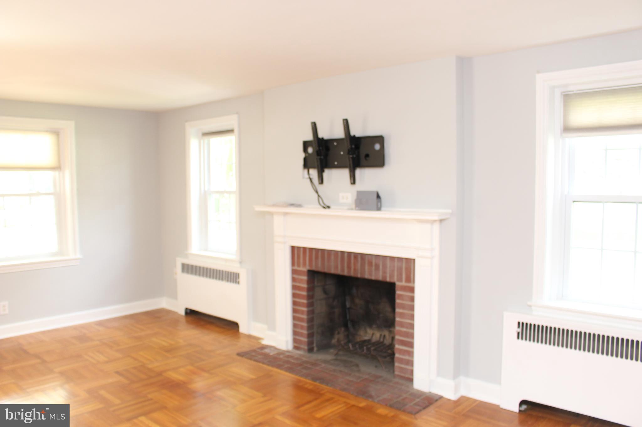 1801 Manor Road Havertown, PA 19083 - Photo 11 of 68 Updated Living Room