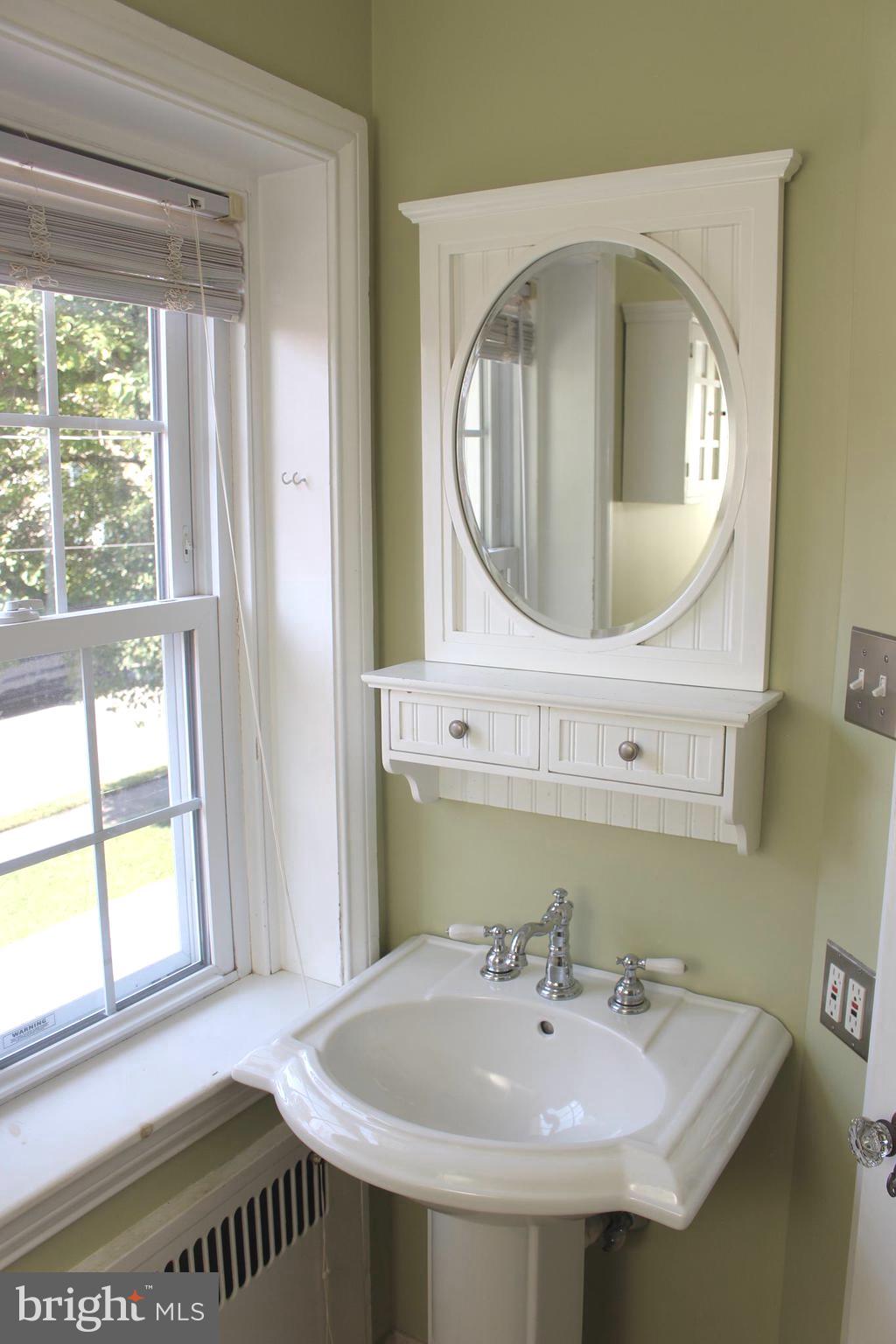 1801 Manor Road Havertown, PA 19083 - Photo 35 of 68