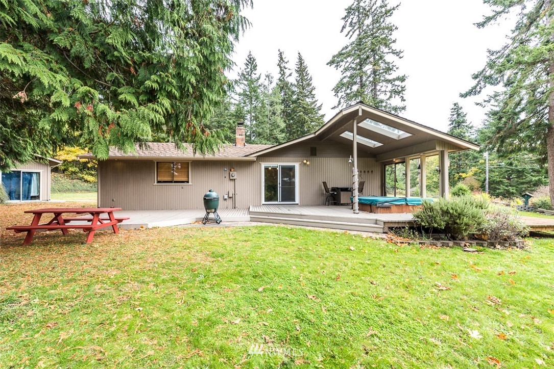 4173 Jones Road Oak Harbor, WA 98277 - Photo 1 of 25 Gallery Image 1
