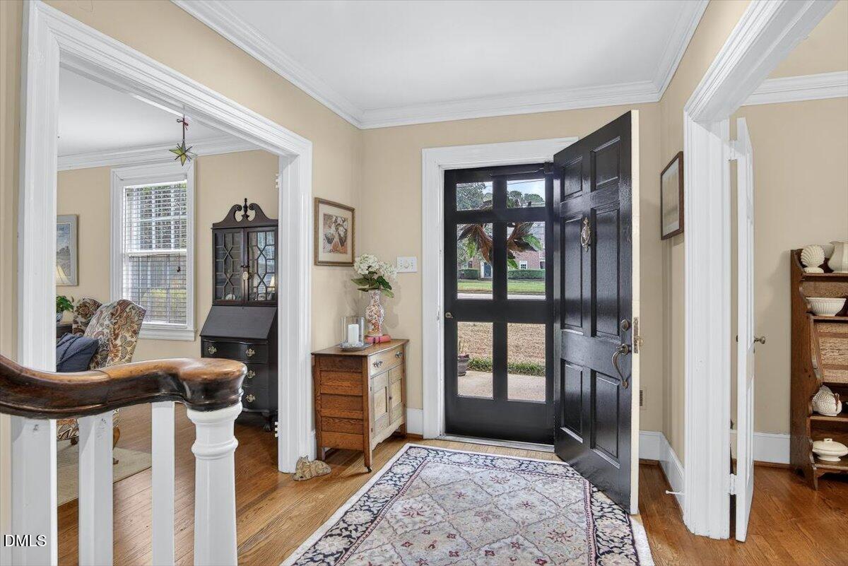 2064 Oxford Road Henderson, NC 27536 - Photo 2 of 68 a view of an entryway with workspace