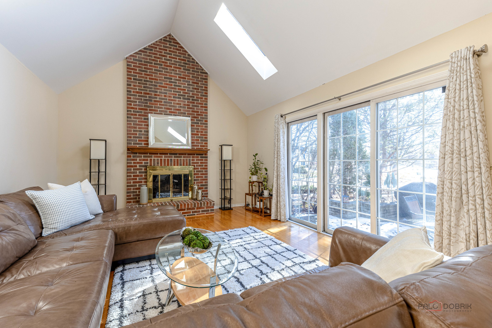 275 East Saddle Back Road Vernon Hills, IL 60061 - Photo 14 of 32 a living room with furniture fireplace and a large window