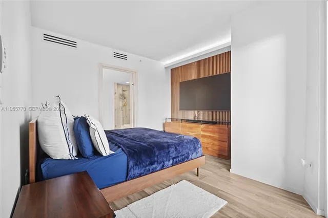 $13,000 | 801 South Miami Avenue, Unit 3601, Miami, FL 33131