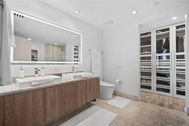 $13,000 | 801 South Miami Avenue, Unit 3601, Miami, FL 33131