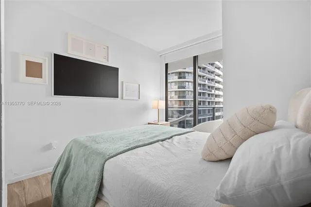 $13,000 | 801 South Miami Avenue, Unit 3601, Miami, FL 33131