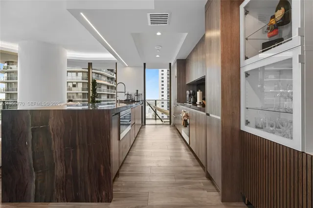 $13,000 | 801 South Miami Avenue, Unit 3601, Miami, FL 33131