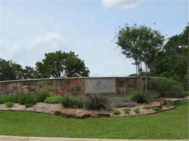 $36,500 | 444 Ranchview Court, Bowie, TX 76230