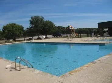 $36,500 | 444 Ranchview Court, Bowie, TX 76230