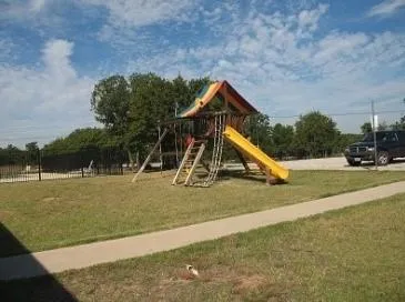 $36,500 | 444 Ranchview Court, Bowie, TX 76230