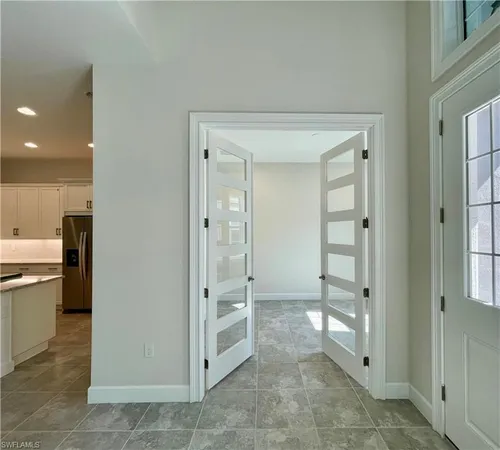 $3,895 | 6303 Arriba Avenue, Naples, FL 34113