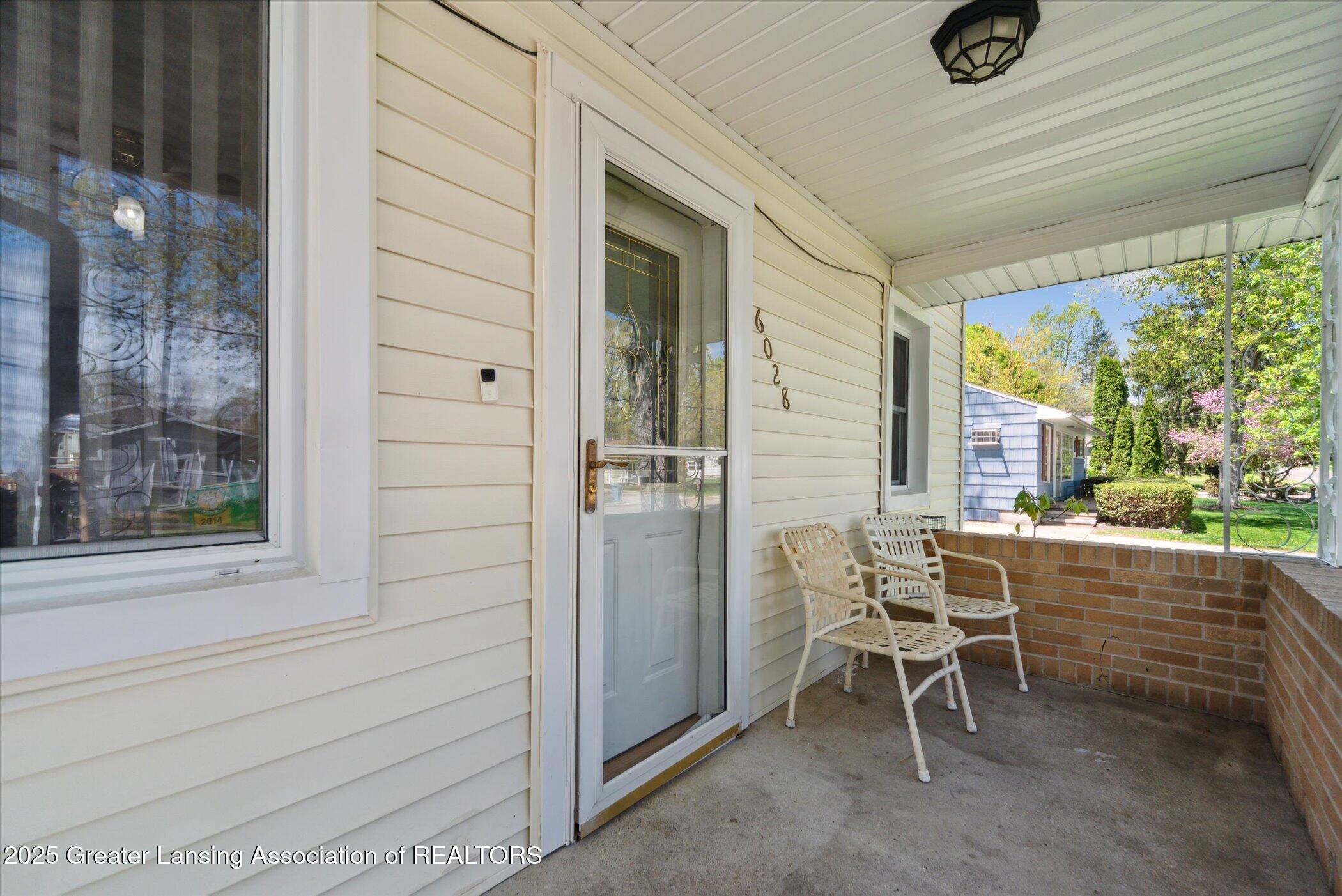 6028 Rolfe Road Lansing, MI 48911 - Photo 6 of 40 06-6028-Rolfe-Rd-Lansing-MI-48911-Window