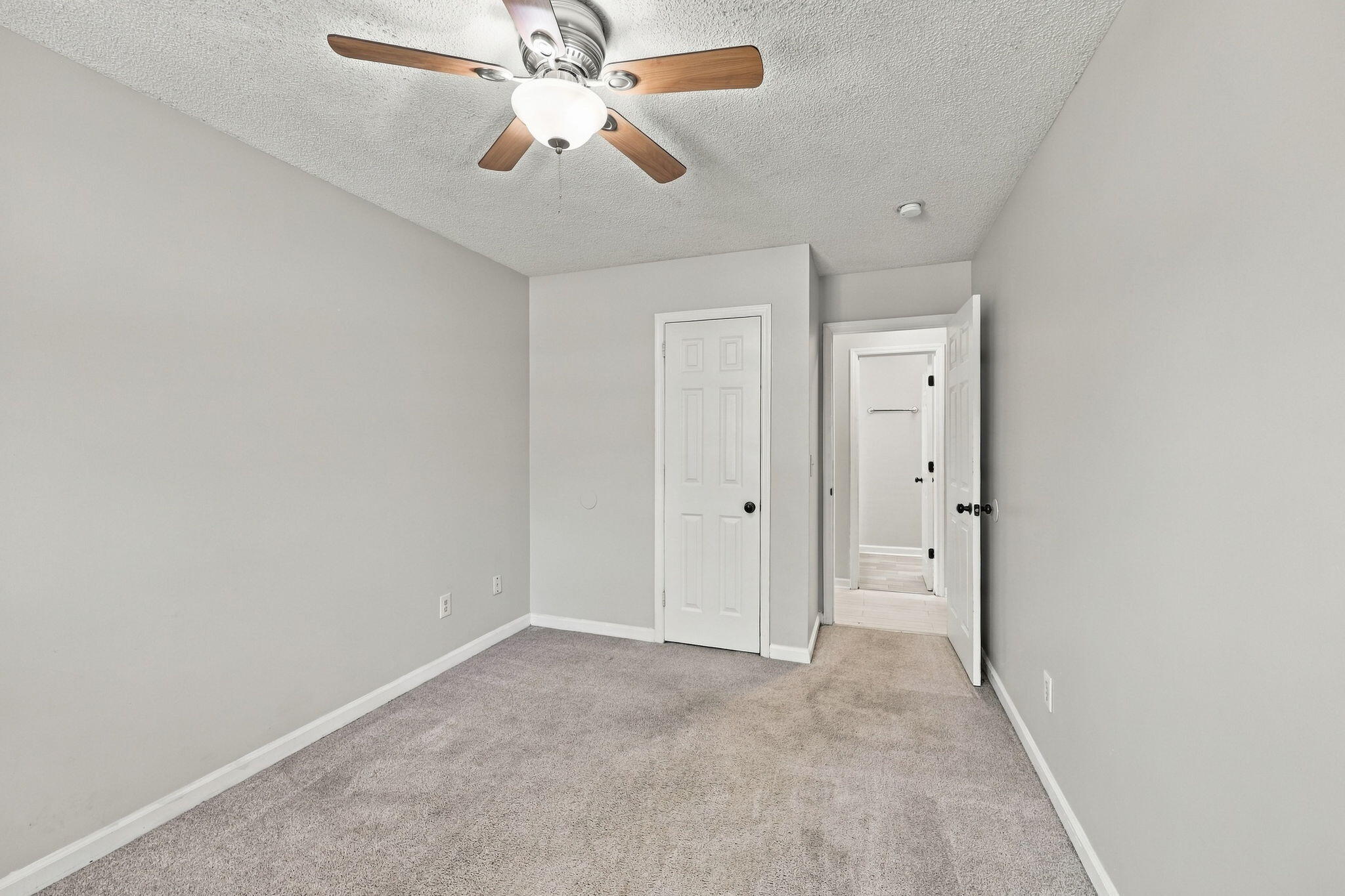 101 Glebe Road Summerville, SC 29485 - Photo 17 of 50 17-web-or-mls-470A7487