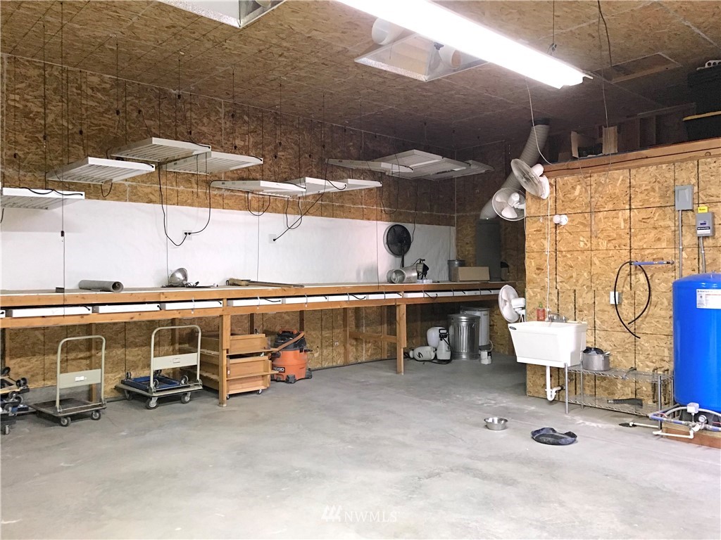 892 Lower Sunnyslope Road Wenatchee, WA 98801 - Photo 6 of 14 Gallery Image 6