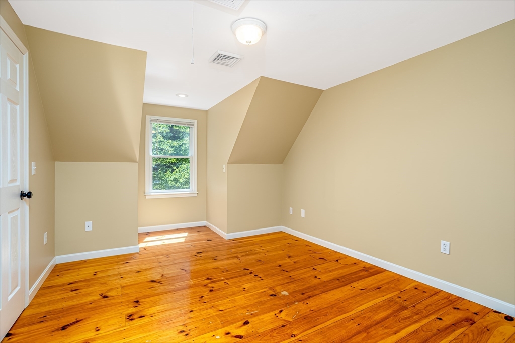 377 Main Street Townsend, MA 01474 - Photo 30 of 42 Gallery Image 30