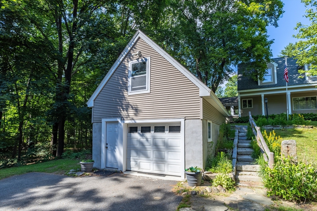 377 Main Street Townsend, MA 01474 - Photo 3 of 42 Gallery Image 3