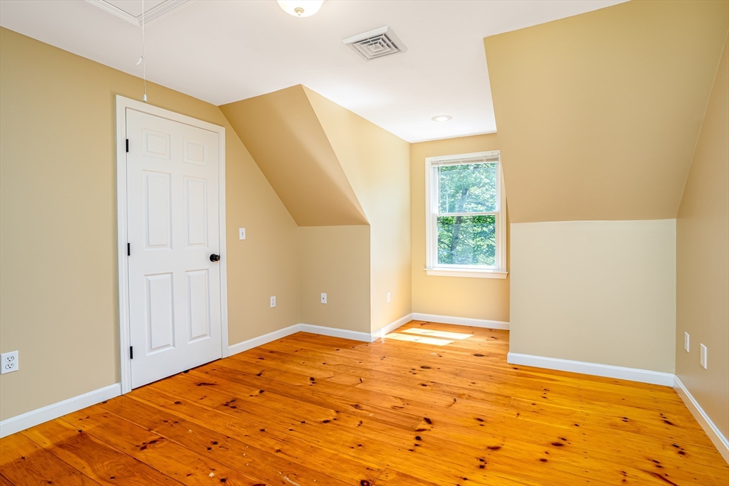 377 Main Street Townsend, MA 01474 - Photo 31 of 42 Gallery Image 31