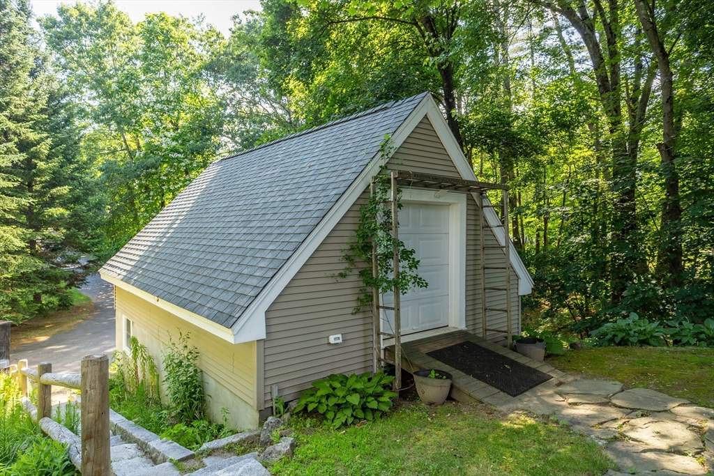 377 Main Street Townsend, MA 01474 - Photo 4 of 42 Gallery Image 4