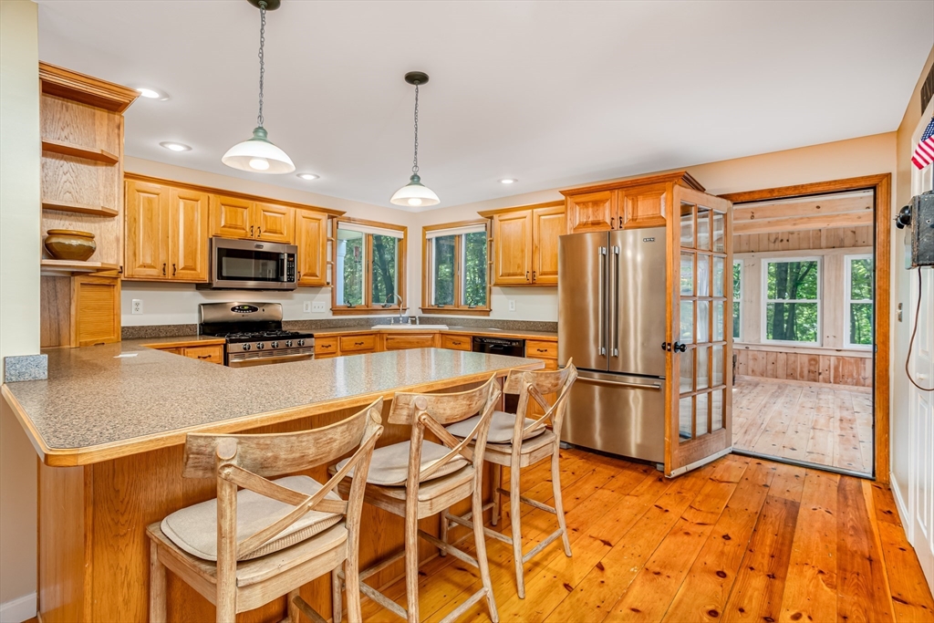 377 Main Street Townsend, MA 01474 - Photo 8 of 42 Gallery Image 8