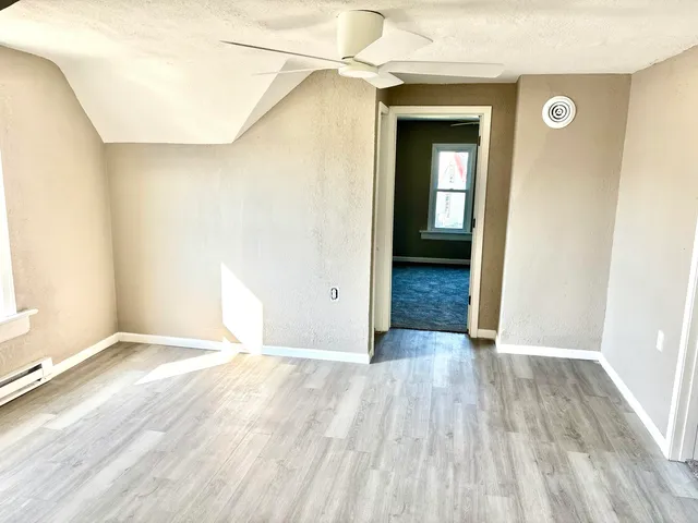 $164,900 | 423 Cliff Avenue, Racine, WI 53404